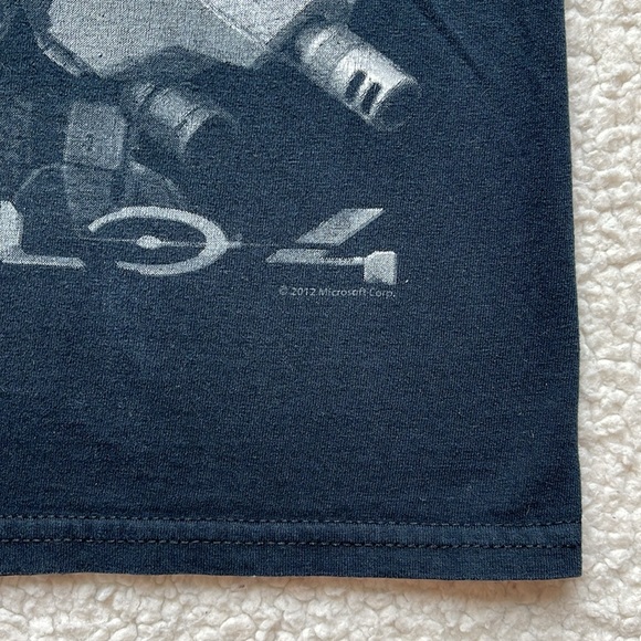 Y2K Halo 4 Master Chief Full Front Graphic Tee - Picture 2 of 6